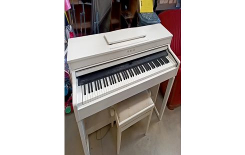 PIANO YAMAHA CLAVINOVA CLO-430 + TABOURET