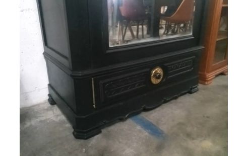 ARMOIRE NOIRE ET OR STYLE BAROQUE AVEC MIROIR BISEAUTÉ