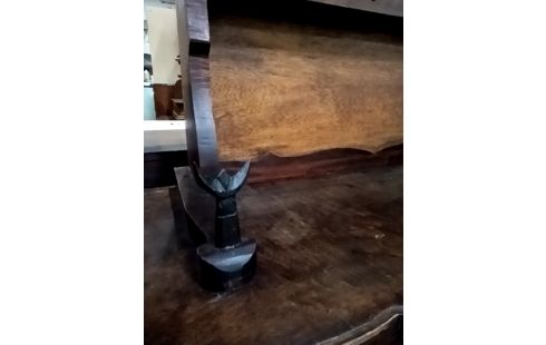 BUFFET VAISSELIER TRIDENTS ET CHEVAUX CLÉS