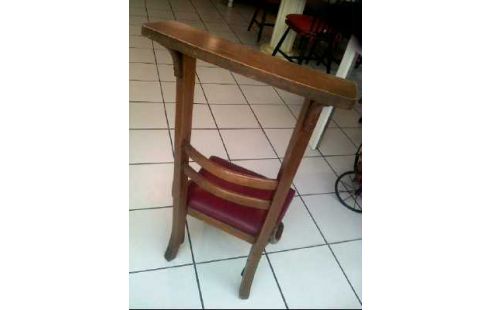 GEBETSSTUHL HOLZ DUNKEL ROT LEDEROPTIK