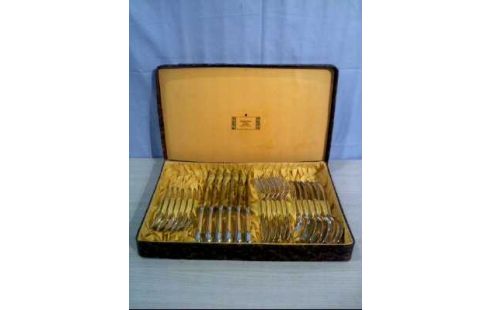 BESTECKSET 24-TLG. G.R.90 +BESTECKKASTEN