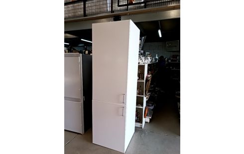 COLONNE DE CUISINE 2 PORTES IKEA AVEC 4 PIEDS RSV