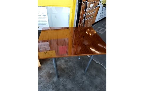 TABLE PORTEFEUILLE FORMICA