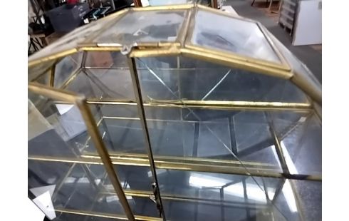 VITRINE À POSER ABIMÉE