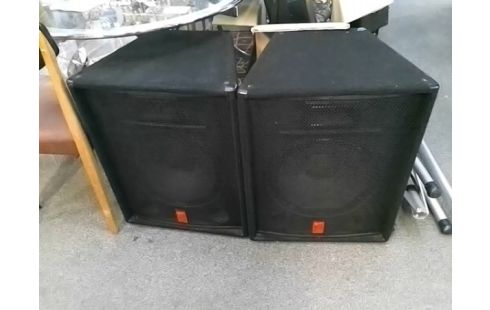 ENCEINTES COLONNE LA PAIRE FENDER 115-ELC AVEC SUPPORT