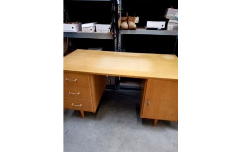 BUREAU VINTAGE 60/70 CLÉ