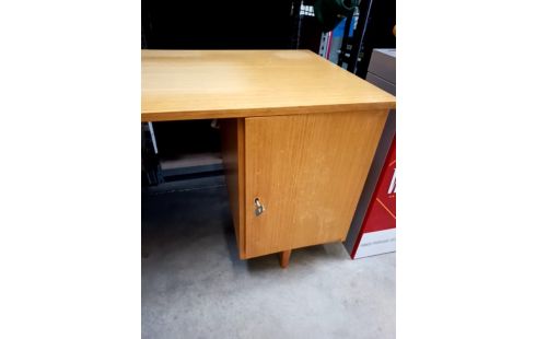 BUREAU VINTAGE 60/70 CLÉ