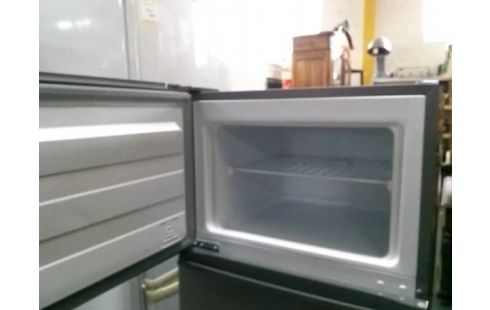 REFRIGERATEUR CONGELATEUR FAR 163L+41L