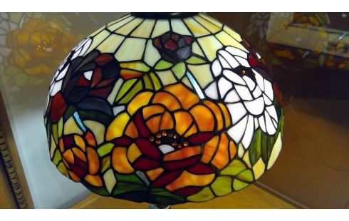 LAMPE DE STYLE TIFFANY MM