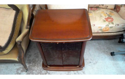 TV-MEUBEL 1 WILDE KERSENBOOM