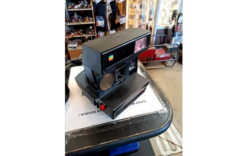 APPAREIL PHOTO POLAROID 660
