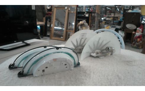 APPLIQUES MURALES LA PAIRE