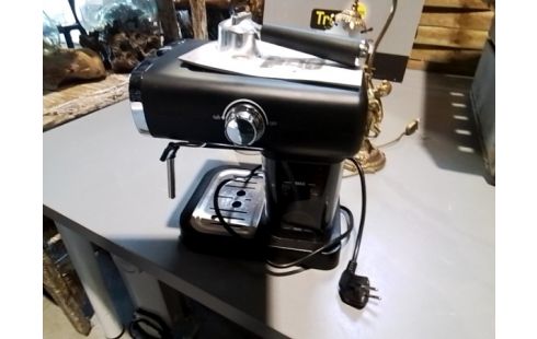 CAFETIERE EXPRESSO SILVERCREST