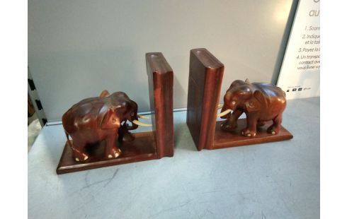 SERRE LIVRES ELEPHANT