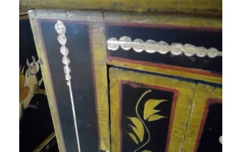 MEUBLE INDIEN TECK PEINT  162 X 94 X 65 PROF