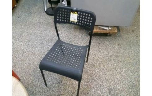 CHAISE NOIR CHAISE PLIANTE