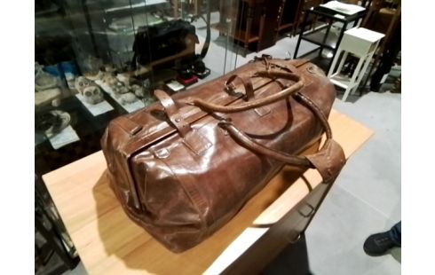 SAC DE VOYAGE CUIR