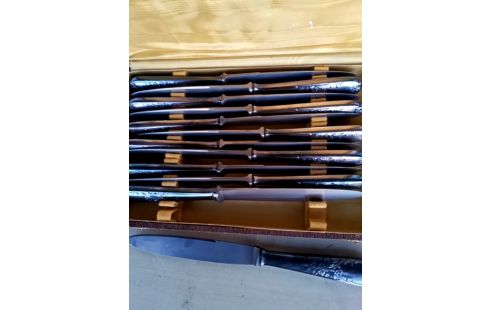 COUTEAU SÉRIE 12 MÉTAL ARGENTÉ