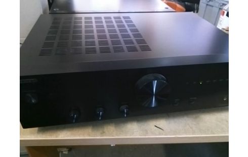 AMPLIFICATEUR ONKYO A-9010 (TEST OKAY)