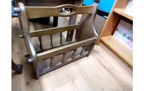 PORTE REVUES RUSTIQUE