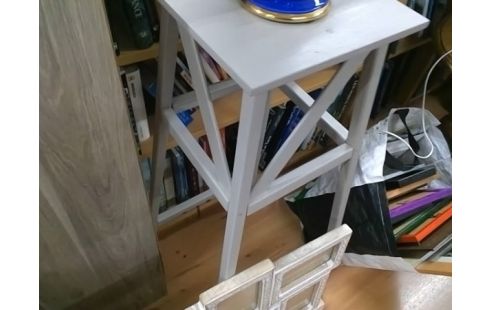 TABOURET DECORATION BLANC