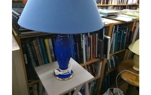 LAMPE BLEUE