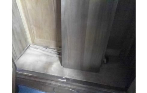 ARMOIRE 2P MIROIR SANS PENDERIE