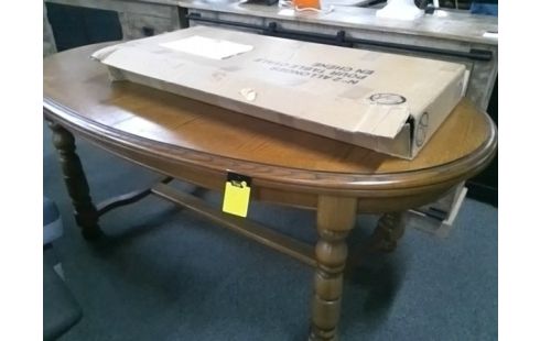 TABLE OVALE AVEC 2 ALLONGES