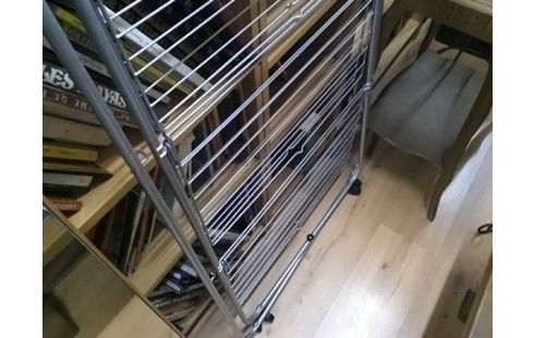 SECHOIR A LINGE GRIS