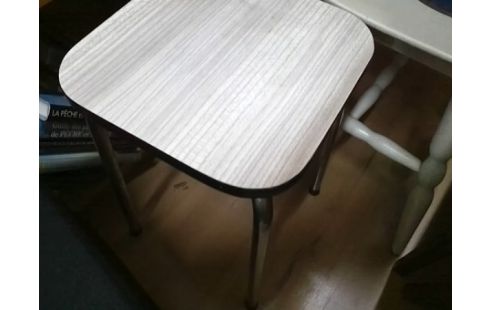 TABOURET FORMICA