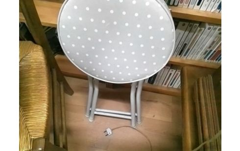 TABOURET A POIDS PLIANT