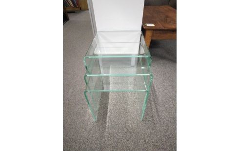 TABLES GIGOGNES VERRE