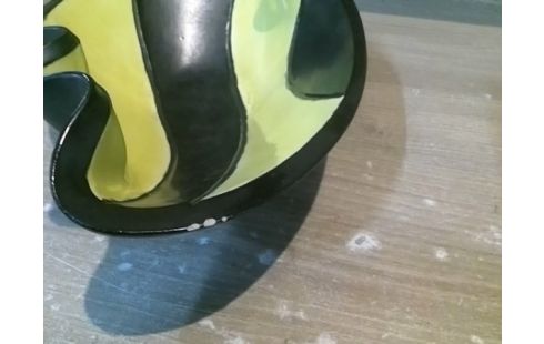 COUPE A FRUITS SIGNE EN L'ETAT