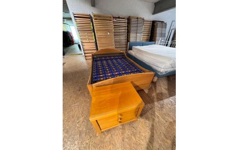 LIT 140X200 + CHEVET SOM DE MARQUE