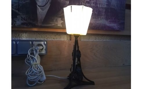 LAMPE ART DECO