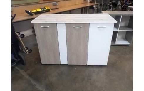 MEUBLE 3 PORTES ETAT NEUF