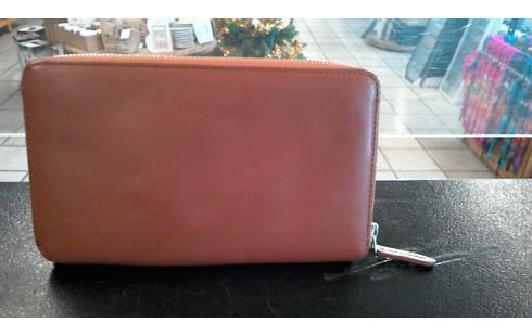 PORTEFEUILLE COMPAGNON CUIR CARRÉ ROYAL