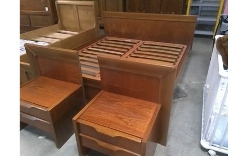 LIT 160X190 CM + SOMMIER +2 CHEVETS