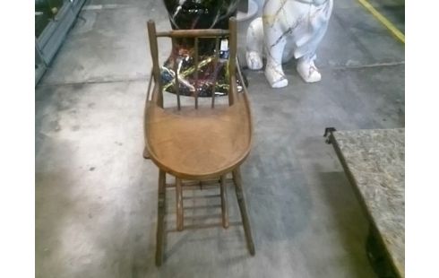 CHAISE HAUTE EN BOIS ANCIENNE