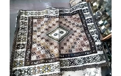 TAPIS ARTISANAL 170X230