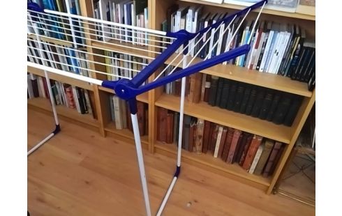 ETENDOIR A LINGE PLIANT