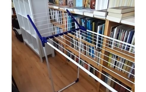 ETENDOIR A LINGE PLIANT