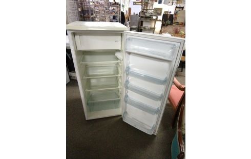 REFRIGERATEUR ELECTROLUX