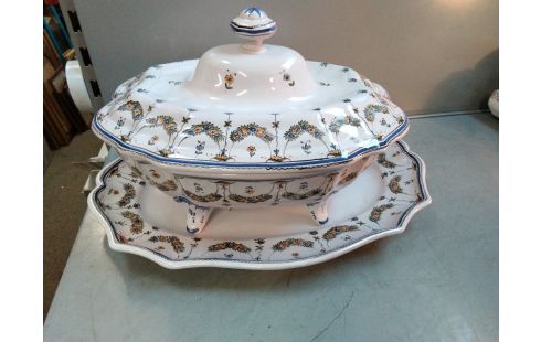 SOUPIERE + PLAT MOUSTIERS