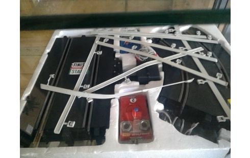 JOUET CIRCUIT VOITURE SPEEDKING