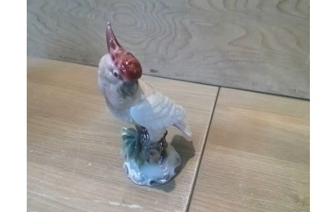 PERROQUET PORCELAINE SIGNE