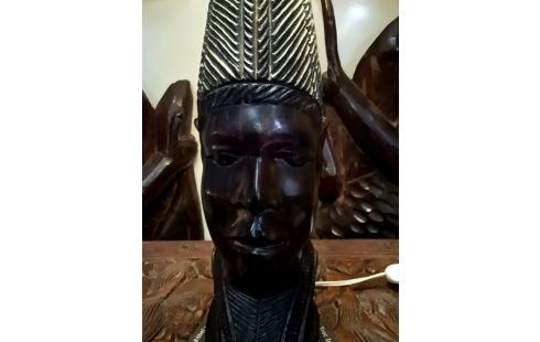 LAMPE DECO AFRICAINE TÊTE SCULPTÉE