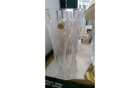 VASE KRISTALL