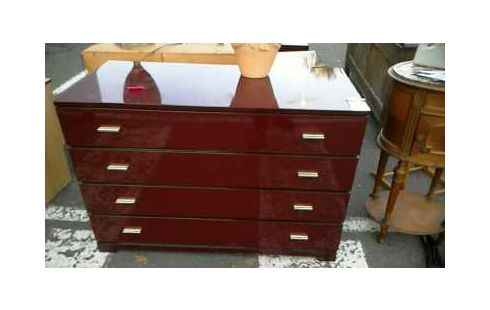COMMODE LAQUE ROUGE