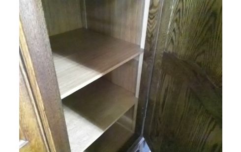 ARMOIRE 3P STYLE LOUIS XV AVEC MIROIR INTERIEUR